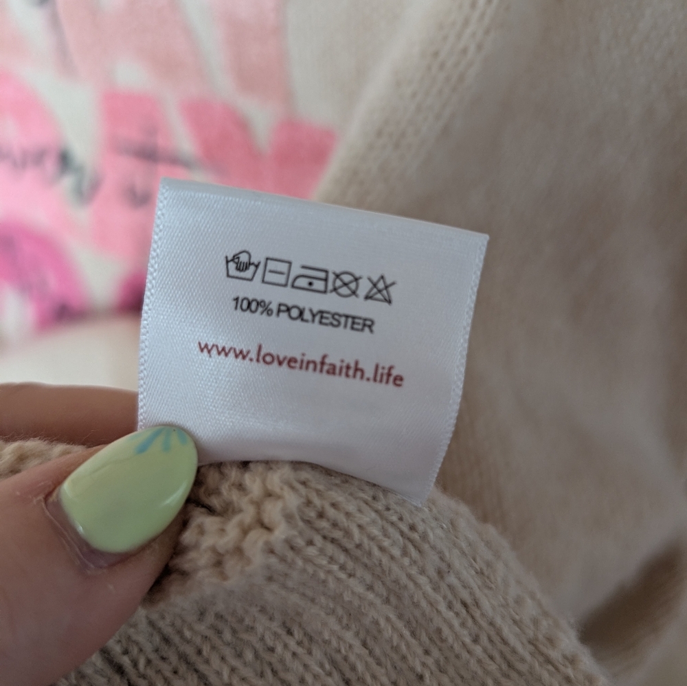 Love In Faith Light Pink Ombre Pink Graphic Crewneck Sweater - Picture 5 of 7